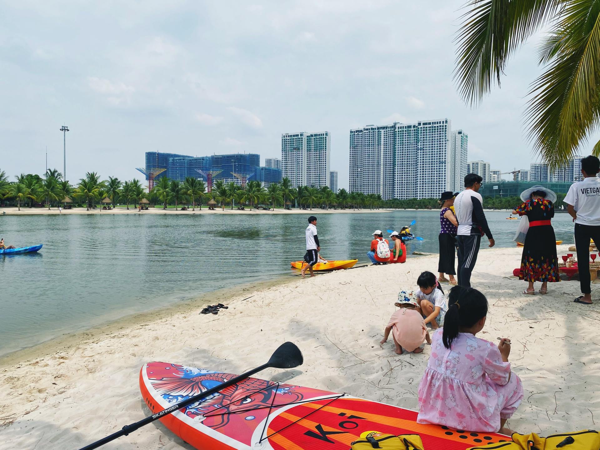 Cập Nhật Giá Bán Nhà Phố Vinhomes Cần Giờ, Vinhomes Hạ Long , Căn Hộ Vinhomes Grand Park, Vinhomes Long An, Vinhomes Hà Nội... - Cập nhật 24/7