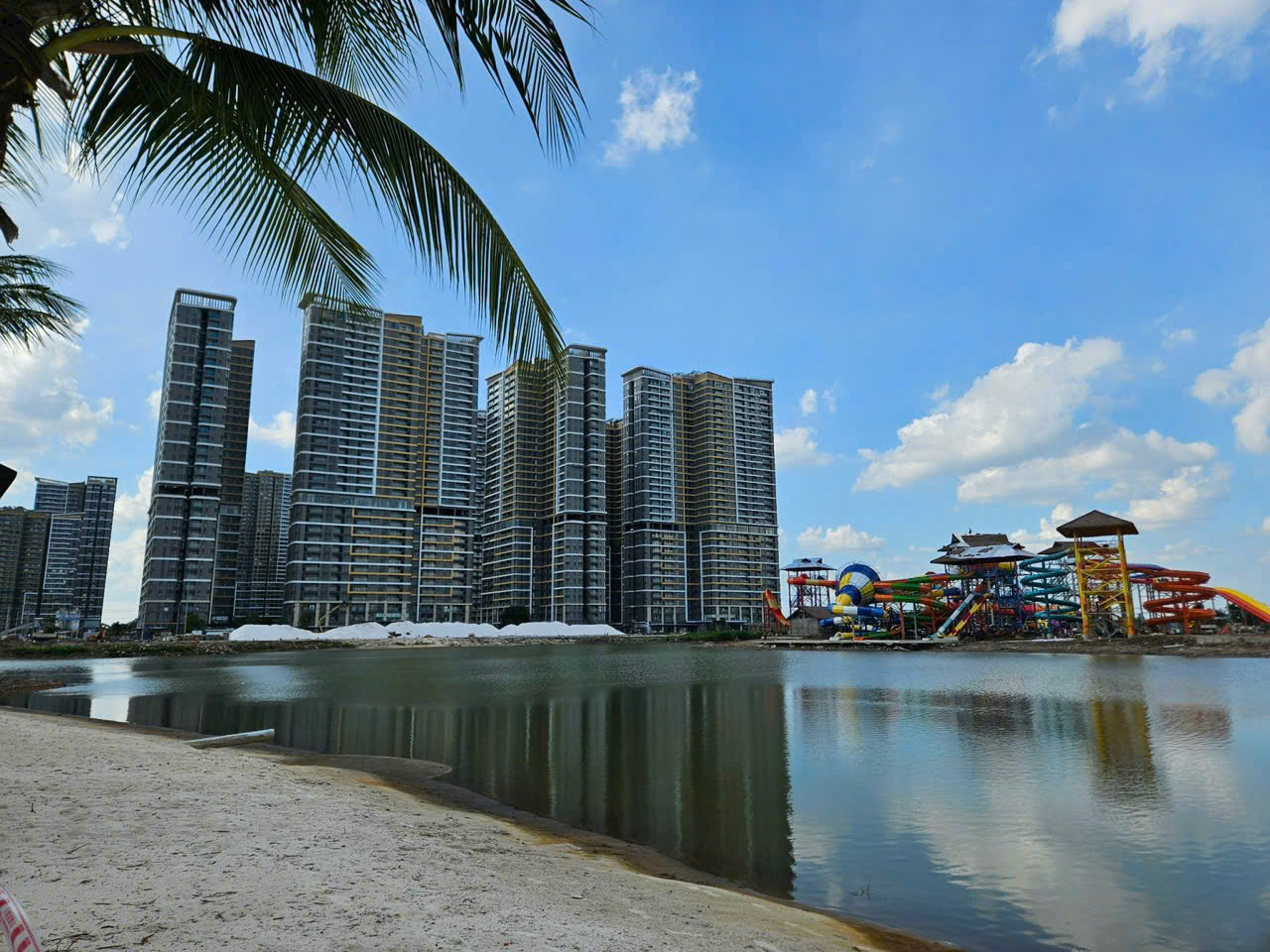 Cập Nhật Giá Bán Nhà Phố Vinhomes Cần Giờ, Vinhomes Hạ Long , Căn Hộ Vinhomes Grand Park, Vinhomes Long An, Vinhomes Hà Nội... - Cập nhật 24/7