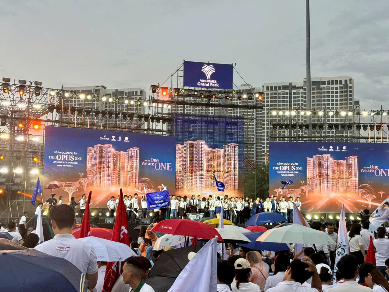 Cập Nhật Giá Bán Nhà Phố Vinhomes Cần Giờ, Vinhomes Hạ Long , Căn Hộ Vinhomes Grand Park, Vinhomes Long An, Vinhomes Hà Nội... - Cập nhật 24/7